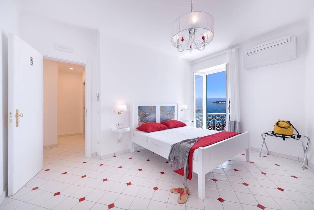 Vista D'Amalfi Bed & Breakfast Екстериор снимка